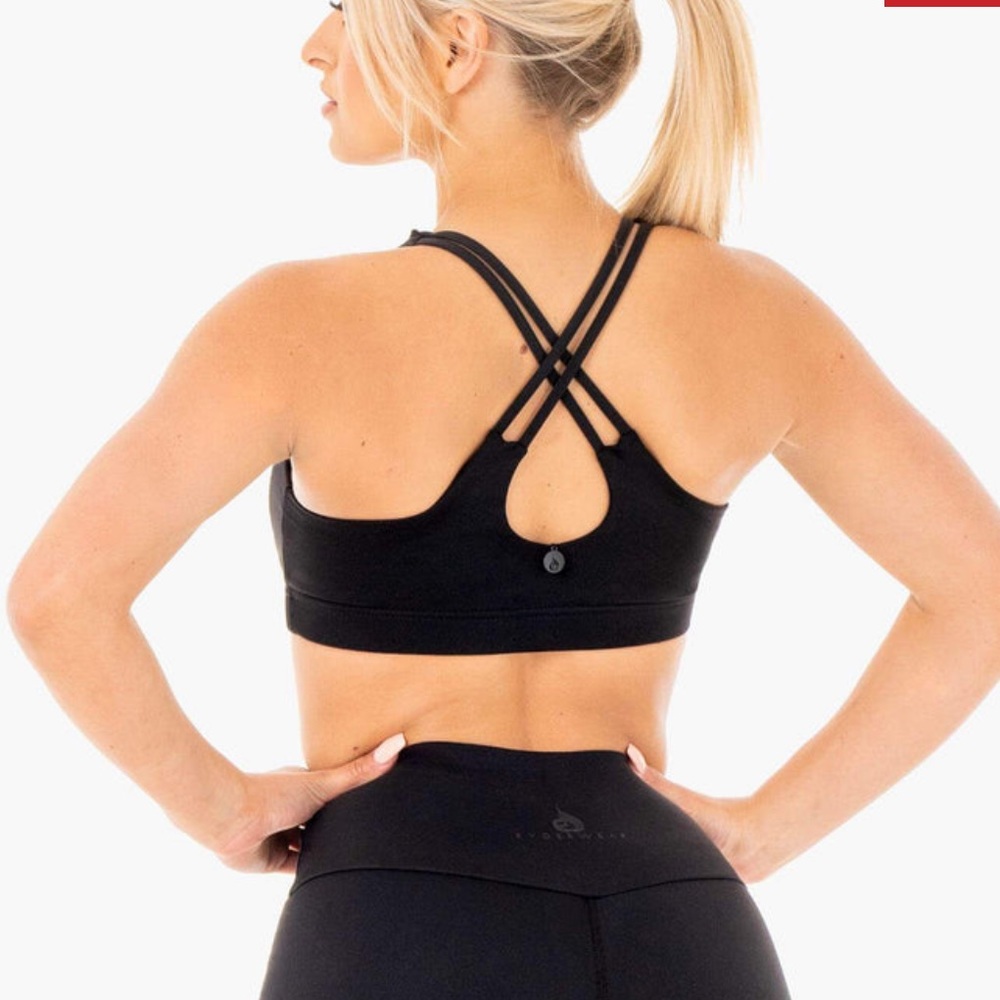 MOTION SPORTS BRA